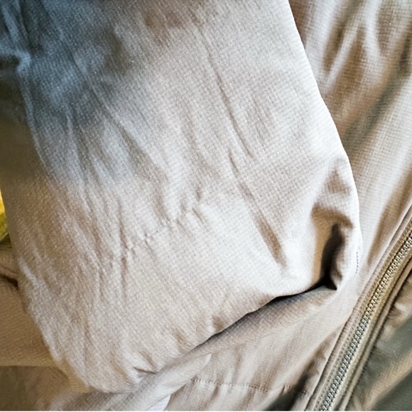 Arc'tery Atom SL Hoody Jacket Black Sapphire
Size XL - Picture 8 of 10